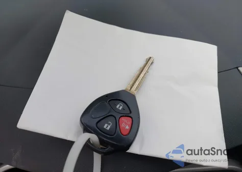 2010 Toyota Matrix из США, поврежденный, VIN 2T1KU4EE2AC524184